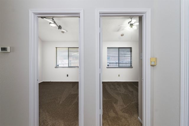 709 Raywood Drive, Grand Prairie, TX 75052