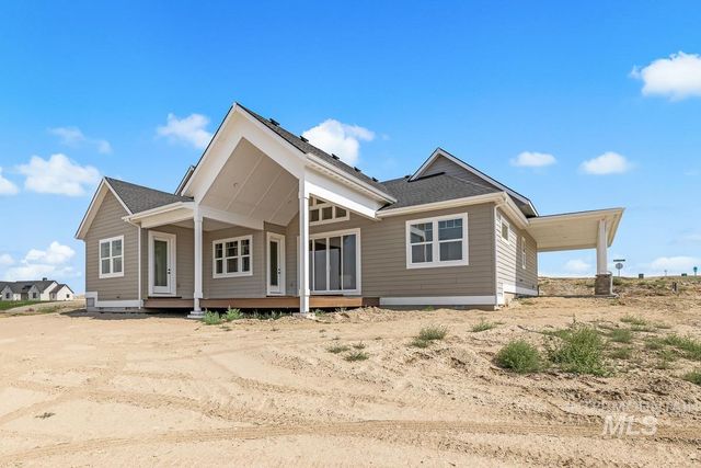 27387 Iron Horse Dr, Caldwell, ID 83607