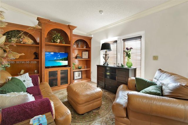 20533 SW 132nd Ave, Miami, FL 33177