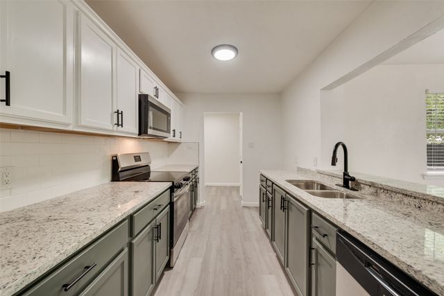 3715 Maxwell Court, Arlington, TX 76015