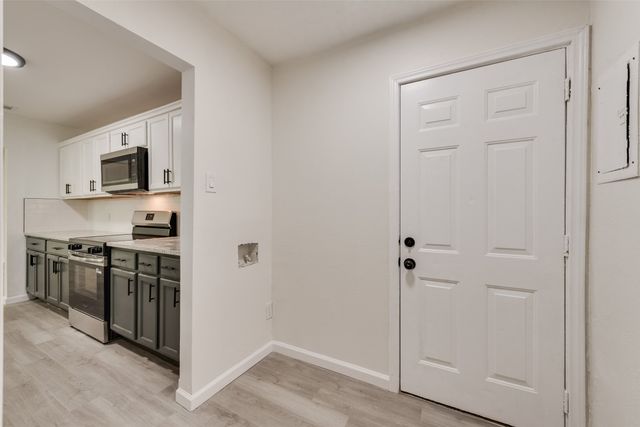 3715 Maxwell Court, Arlington, TX 76015