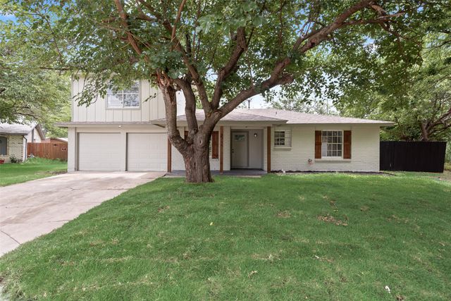 3715 Maxwell Court, Arlington, TX 76015