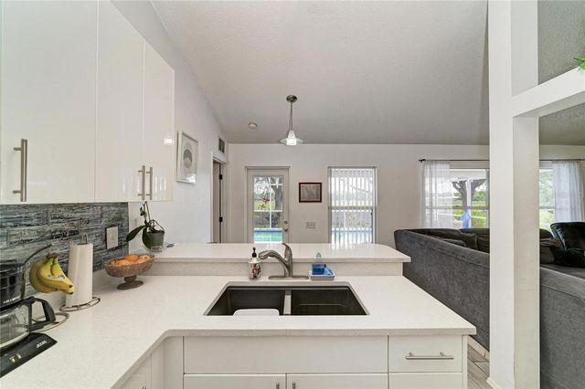 11217 2ND AVENUE E, Bradenton, FL 34212