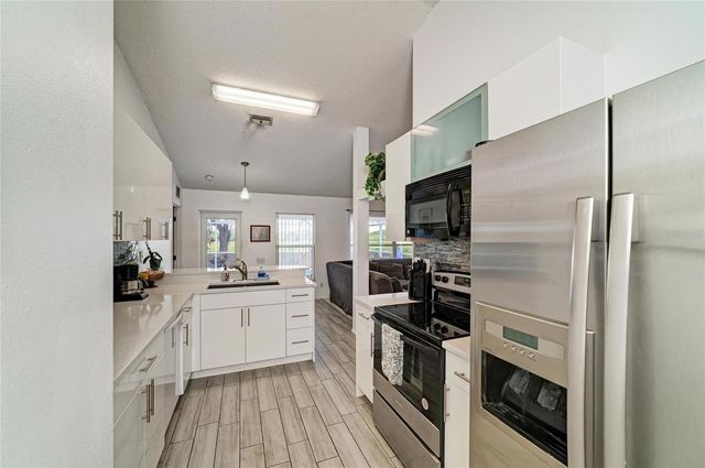 11217 2ND AVENUE E, Bradenton, FL 34212