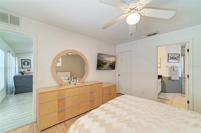 11217 2ND AVENUE E, Bradenton, FL 34212
