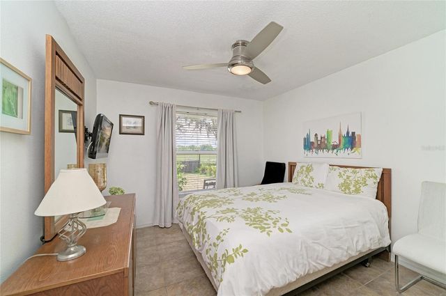 11217 2ND AVENUE E, Bradenton, FL 34212