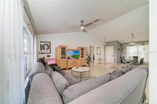 11217 2ND AVENUE E, Bradenton, FL 34212
