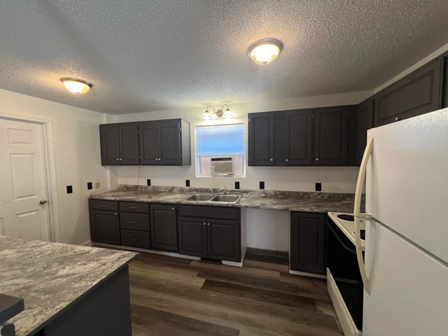 610 Kimberly Creek Road, Rockaway Beach, MO 65740