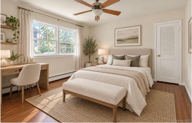 15 Tobi Lane, East Setauket, NY 11733