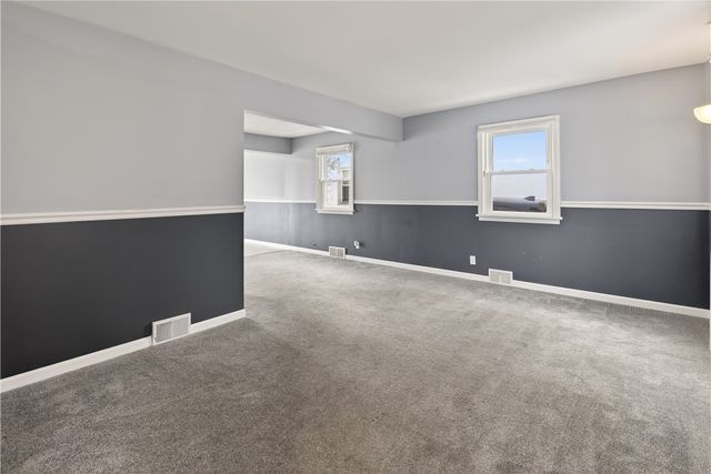 87 Christian Avenue, Rochester, NY 14615