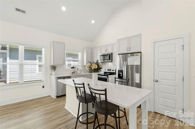 1613 Newcastle Street, Charlotte, NC 28216