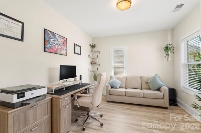 1613 Newcastle Street, Charlotte, NC 28216