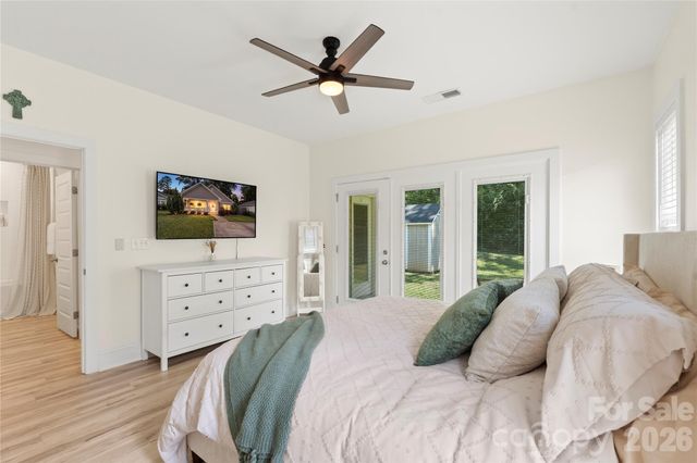 1613 Newcastle Street, Charlotte, NC 28216