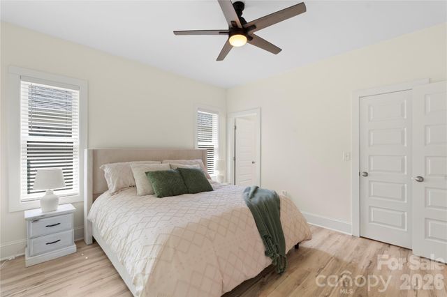 1613 Newcastle Street, Charlotte, NC 28216