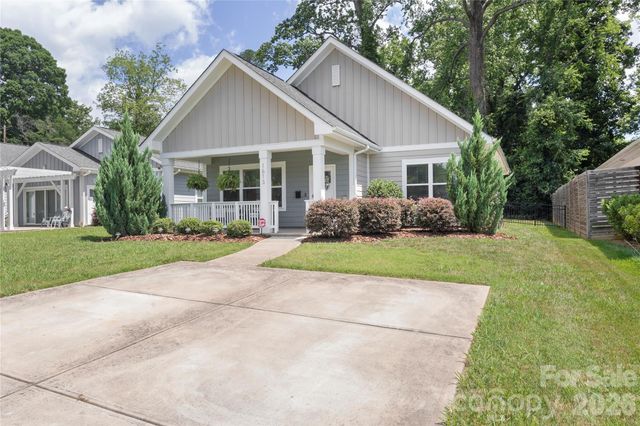 1613 Newcastle Street, Charlotte, NC 28216