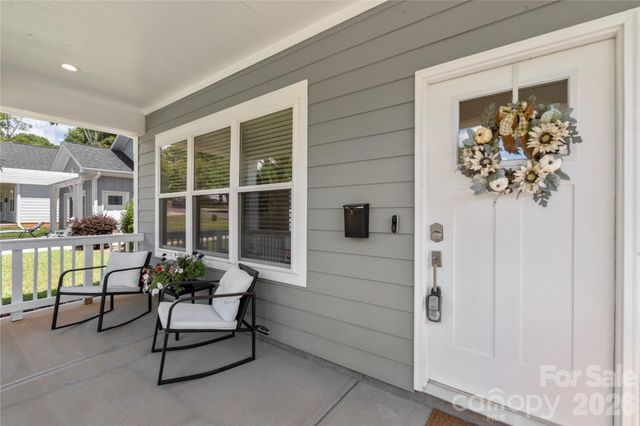 1613 Newcastle Street, Charlotte, NC 28216