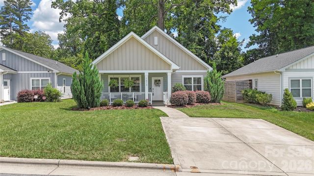 1613 Newcastle Street, Charlotte, NC 28216