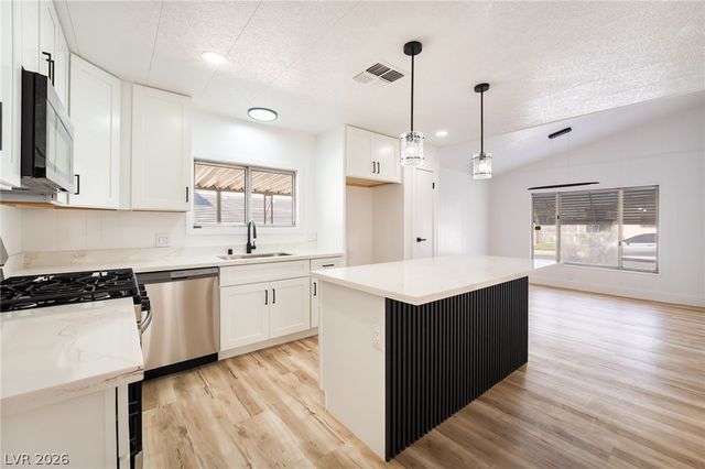 3369 Katmai Drive, Las Vegas, NV 89122