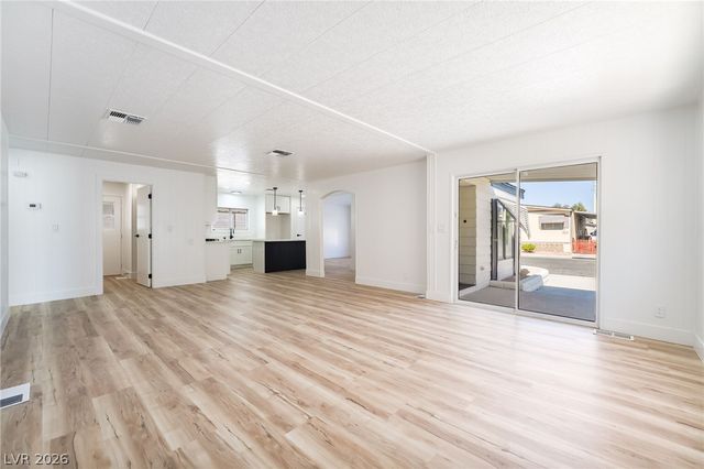 3369 Katmai Drive, Las Vegas, NV 89122