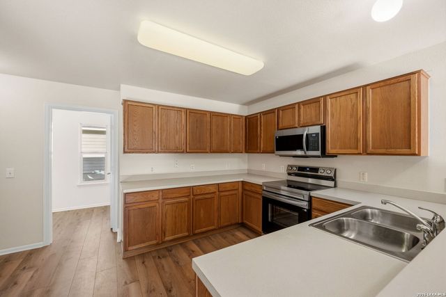 9411 Mulberry Path, San Antonio, TX 78251