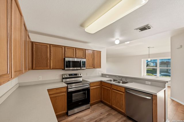 9411 Mulberry Path, San Antonio, TX 78251