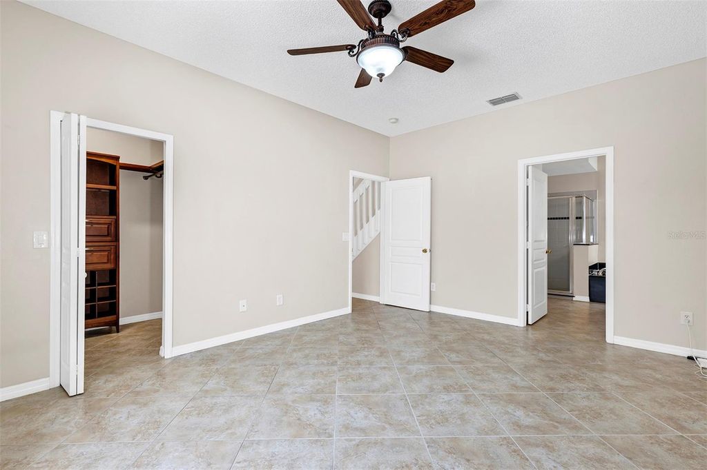 Image 21 of property listing at 4908 OLDE KERRY DRIVE, Orlando, FL 32837