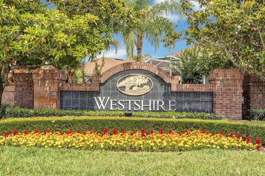 Image 40 of property listing at 4908 OLDE KERRY DRIVE, Orlando, FL 32837