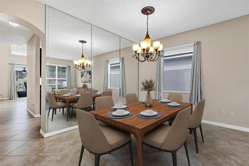 Image 7 of property listing at 4908 OLDE KERRY DRIVE, Orlando, FL 32837