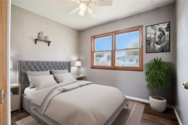 3030 18th Ave, Marion, IA 52302