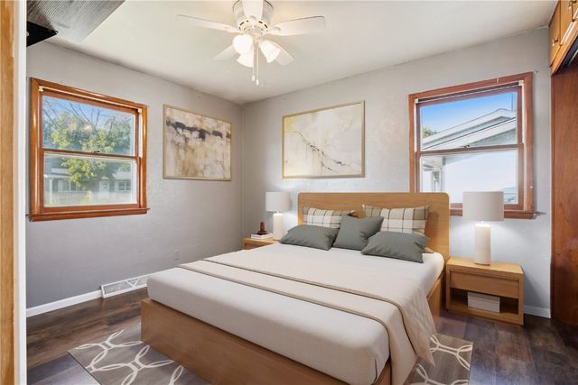 3030 18th Ave, Marion, IA 52302