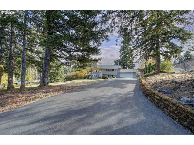 17924 S FORSYTHE Rd, Oregon City, OR 97045