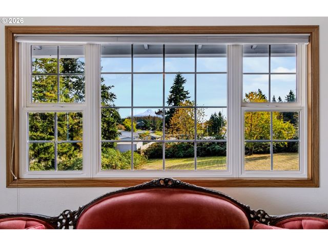 17924 S FORSYTHE Rd, Oregon City, OR 97045