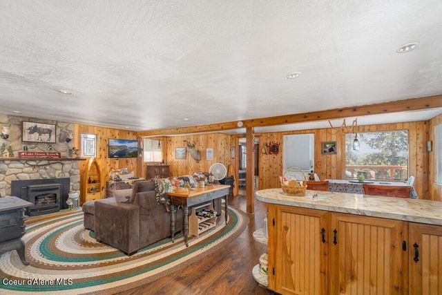 12348 N WOODLAND BEACH DR, Hauser, ID 83854