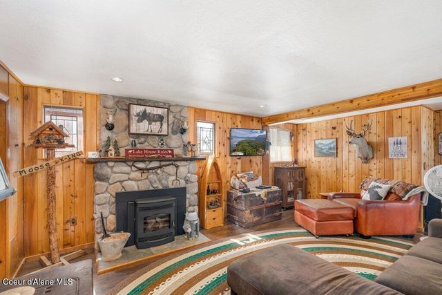 12348 N WOODLAND BEACH DR, Hauser, ID 83854