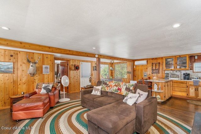 12348 N WOODLAND BEACH DR, Hauser, ID 83854