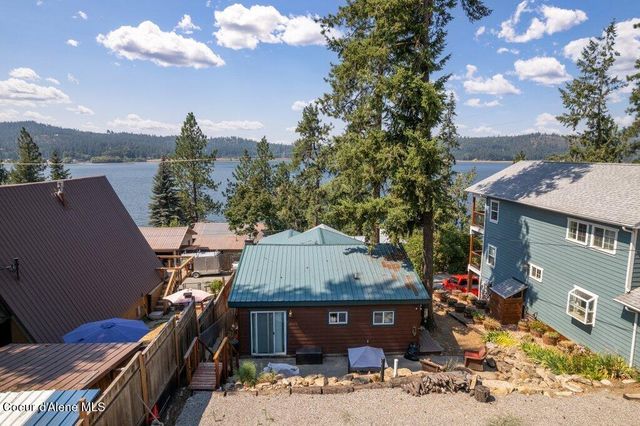 12348 N WOODLAND BEACH DR, Hauser, ID 83854