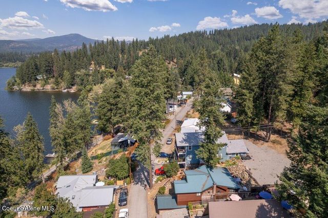 12348 N WOODLAND BEACH DR, Hauser, ID 83854