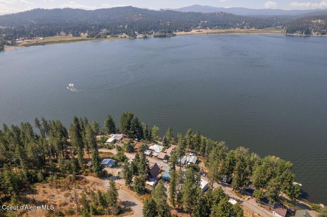 12348 N WOODLAND BEACH DR, Hauser, ID 83854