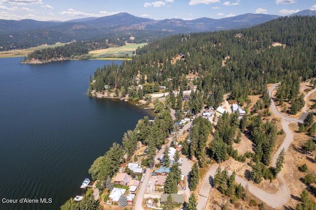 12348 N WOODLAND BEACH DR, Hauser, ID 83854