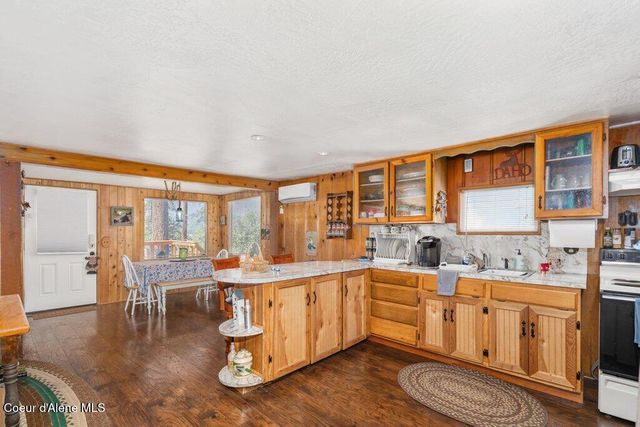 12348 N WOODLAND BEACH DR, Hauser, ID 83854