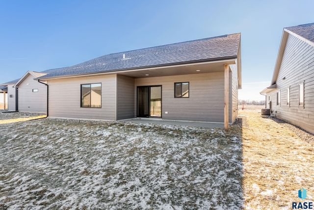 930 E Dutch St Street, Tea, SD 57064