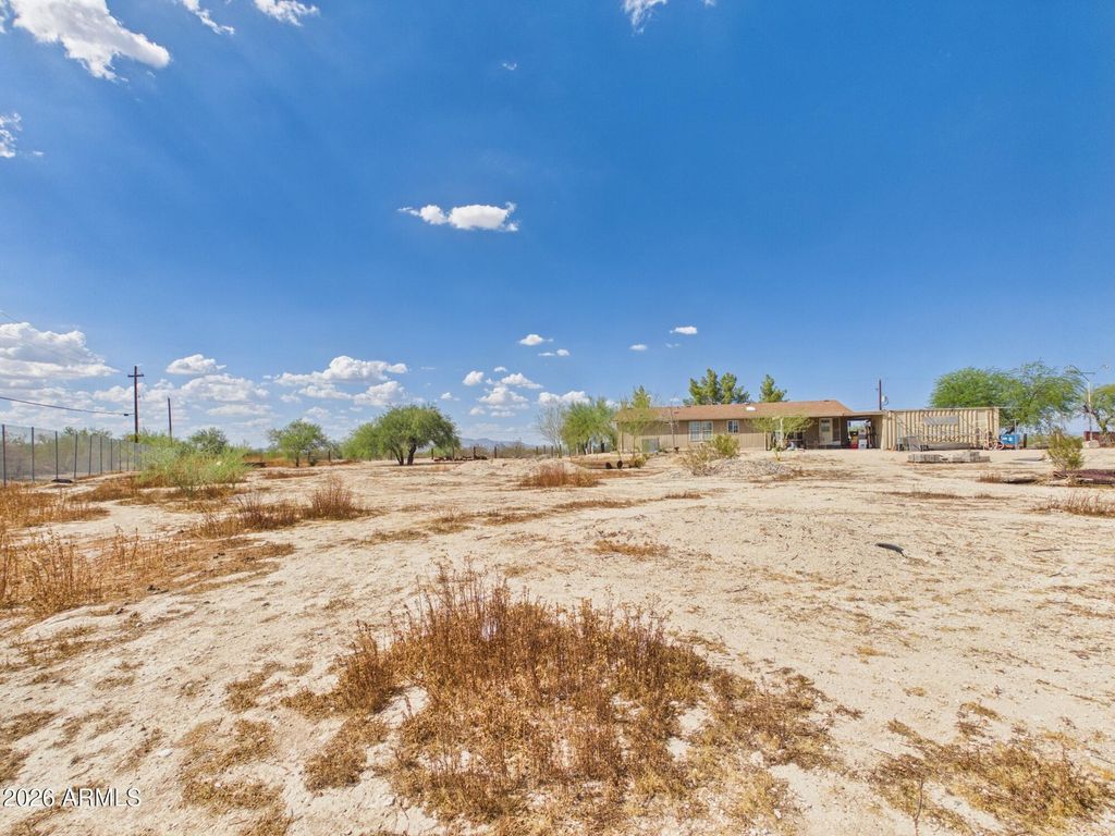 20117 W NARRAMORE Road, Buckeye, AZ 85326 — photo 4