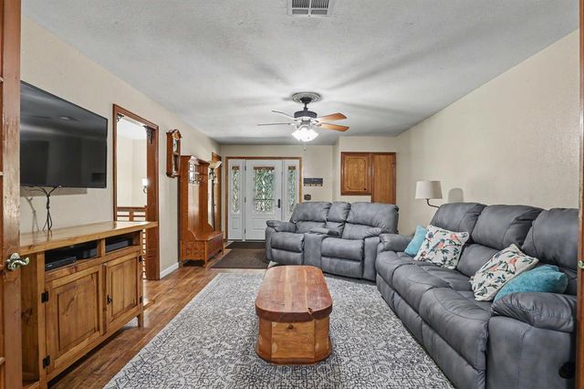 7208 S Triple X Road, Choctaw, OK 73020