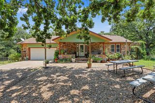 7208 S Triple X Road, Choctaw, OK 73020