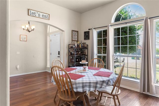 15600 Sandstone Terrace, Oklahoma City, OK 73170