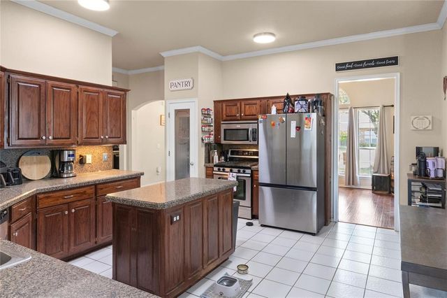 15600 Sandstone Terrace, Oklahoma City, OK 73170