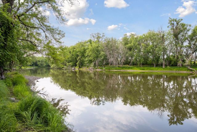 4005 Iris Court, Rockford, MN 55373