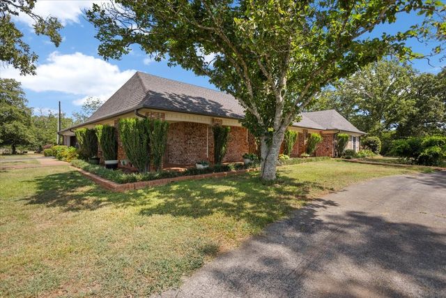 280 Vz County Road 4821, Chandler, TX 75758