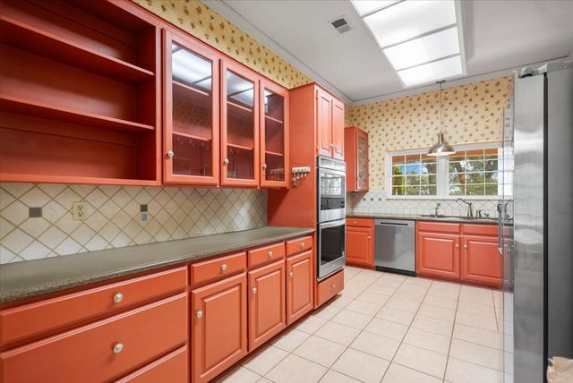 280 Vz County Road 4821, Chandler, TX 75758