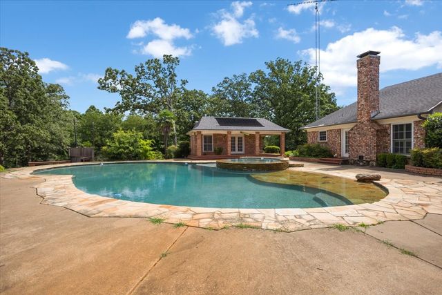 280 Vz County Road 4821, Chandler, TX 75758